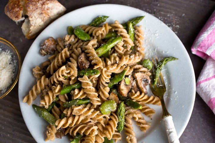 11-healthy-diet-foods-that-can-actually-make-you-fat-whole-wheat-pasta
